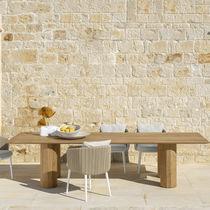Table à manger contemporaine / en bois /...