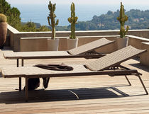 Bain de soleil contemporain / en polyester...