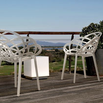 Chaise contemporaine / en polypropylène...