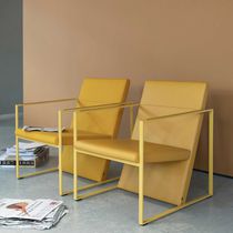 Fauteuil contemporain / en tissu / en cuir...