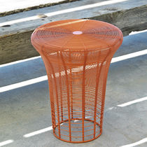 Tabouret contemporain / en acier thermolaqué...