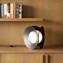 Lampe de table / en aluminium / en verre...