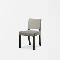 Chaise contemporaine / tapissée / avec accoudoirs...
