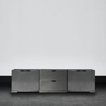Commode contemporaine / en bois laqué /...