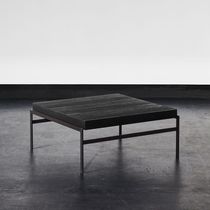 Table basse contemporaine / en bois / avec...