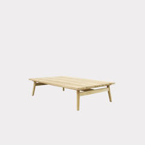 Table basse contemporaine / en bois / avec...