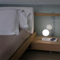 Lampe de chevet / contemporaine / en métal...