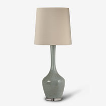 Lampe de table / en céramique / en soie...