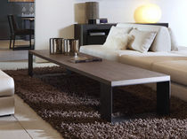 Table basse contemporaine / en bois / rectangulaire