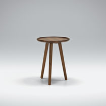 Table basse contemporaine / en bois / avec...