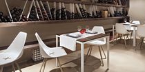 Chaise de restaurant contemporaine / en...