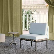 Table d'appoint contemporaine / en MDF laqué...