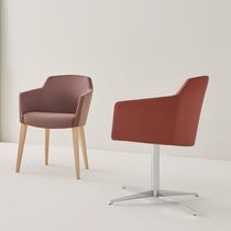 Chaise contemporaine / en tissu / avec piètement...