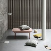Lampe sur pied / en aluminium / en laiton...