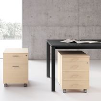 Caisson de bureau en bois / à 3 tiroirs...