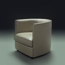 Fauteuil contemporain / en cuir / en tissu...