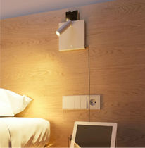 Applique murale contemporaine / en aluminium...