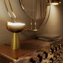 Lampe de table / en laiton / contemporaine...
