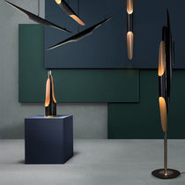 Lampe sur pied / en aluminium / en laiton...