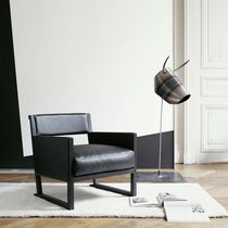 Fauteuil contemporain / en tissu / en cuir...