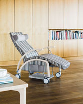 Fauteuil médical en tissu / en bois / inclinable...