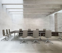 Table de conférence contemporaine / en HPL...