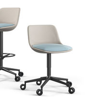 Chaise contemporaine / en tissu / avec piètement...