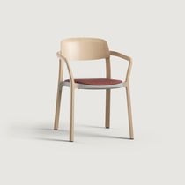 Chaise contemporaine / en hêtre / en chêne...