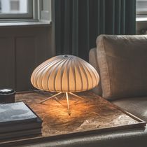 Lampe de table / en bouleau / en papier...