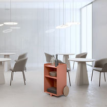 Table d'appoint contemporaine / en acier...
