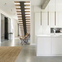 Suspension / contemporaine / en aluminium