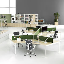 Bureau pour open space / en plaqué bois...