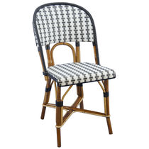 Chaise de restaurant classique / en rotin...