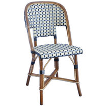 Chaise de restaurant classique / en rotin...