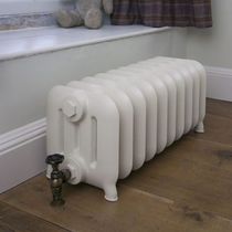Radiateur à eau chaude / 751 w...1000 w...