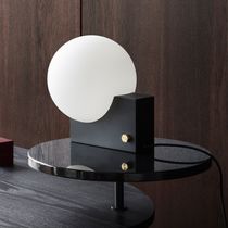 Lampe de table / en acier / en verre soufflé...