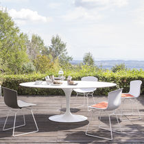 Table à manger contemporaine / en fonte...