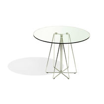 Table contemporaine / en verre / avec piètement...