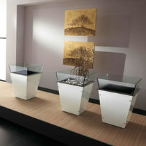 Vase contemporain / en verre