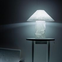 Lampe de table / en métal / en papier japonais...