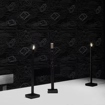 Lampe de table / en métal / en plastique...