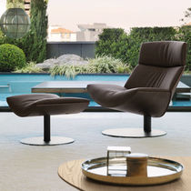 Fauteuil contemporain / en cuir / en frêne...