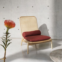Fauteuil contemporain / en tissu / en rotin...