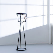 Porte-manteau sur pied / contemporain /...