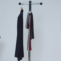 Porte-manteau sur pied / contemporain /...