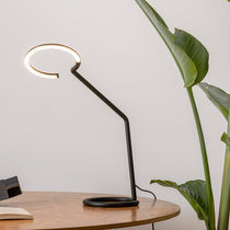 Lampe de table / en métal / contemporaine...