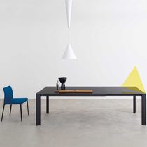 Table contemporaine / en verre / en aluminium...