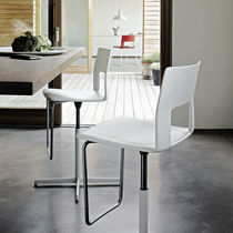 Chaise de bar contemporaine / pivotante...
