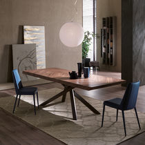 Table à manger contemporaine / en bois /...