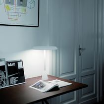 Lampe de table / contemporaine / en aluminium...